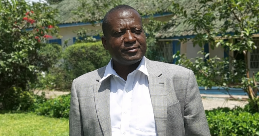 Secrétaire — DOT COMIKA